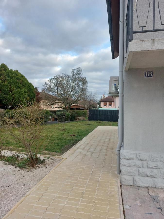 Famille House 201 Appartement Chalon-sur-Saône Buitenkant foto